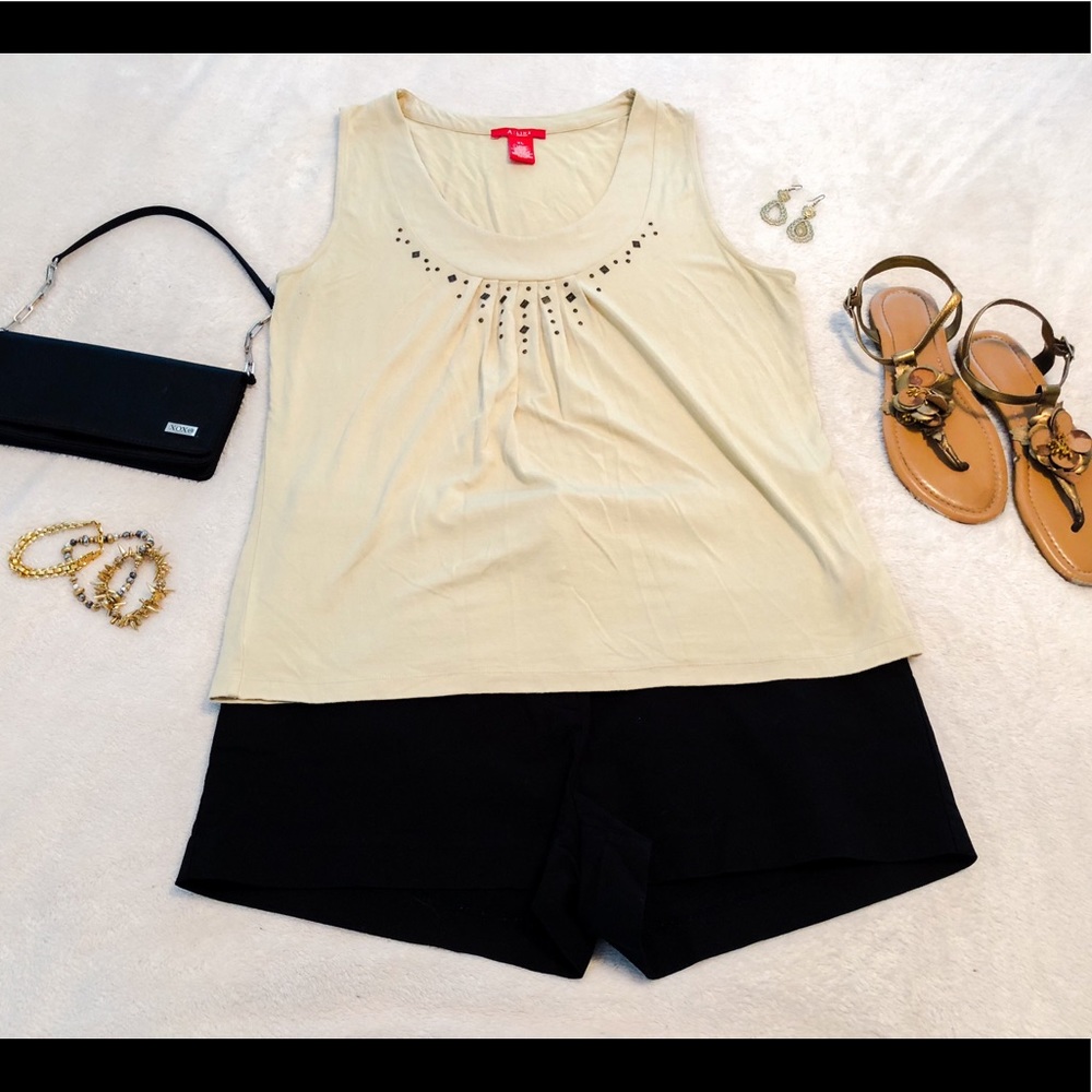 EUC cream A Line tank with jeweled neck s. XL